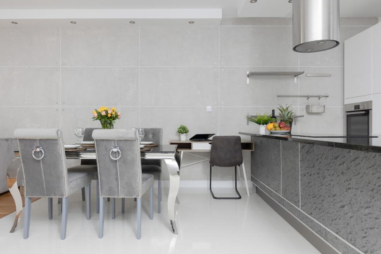 Warsaw Silver Residence By Renters Prestige Eksteriør billede